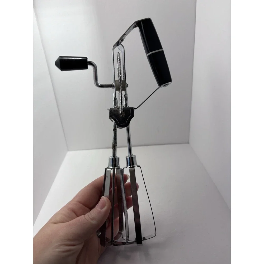VINTAGE DOUBLE HANDHELD EGG BEATER MIXER‎
